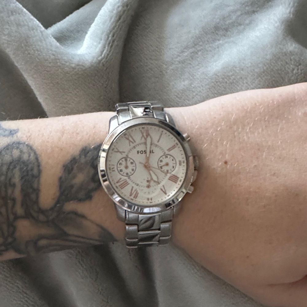 Fossil Silver Chronograph Watch with White Face and Rose Gold Accents